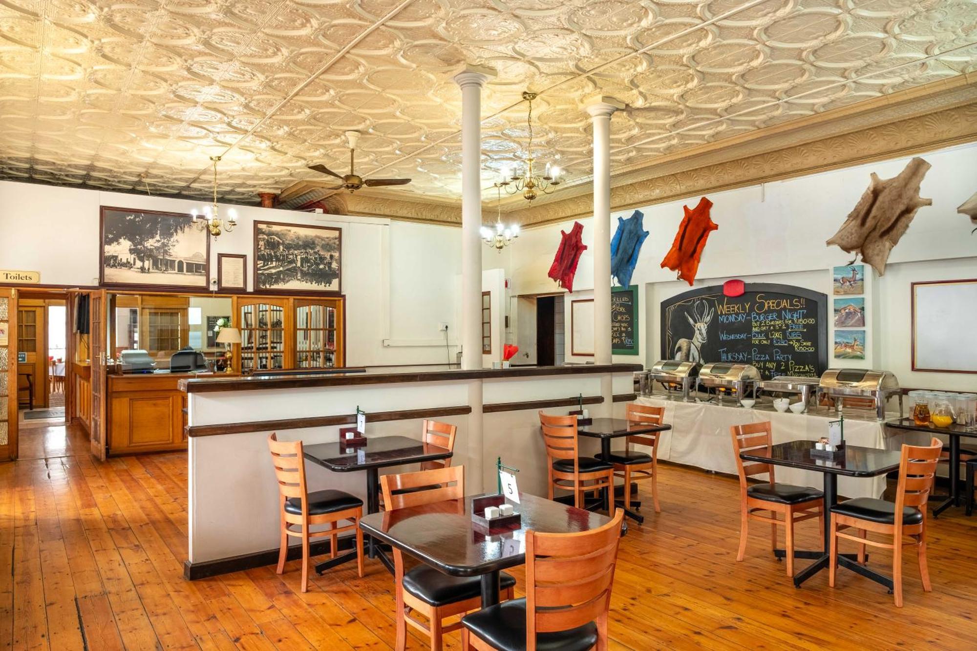 Karoo Country Inn Middelburg  外观 照片