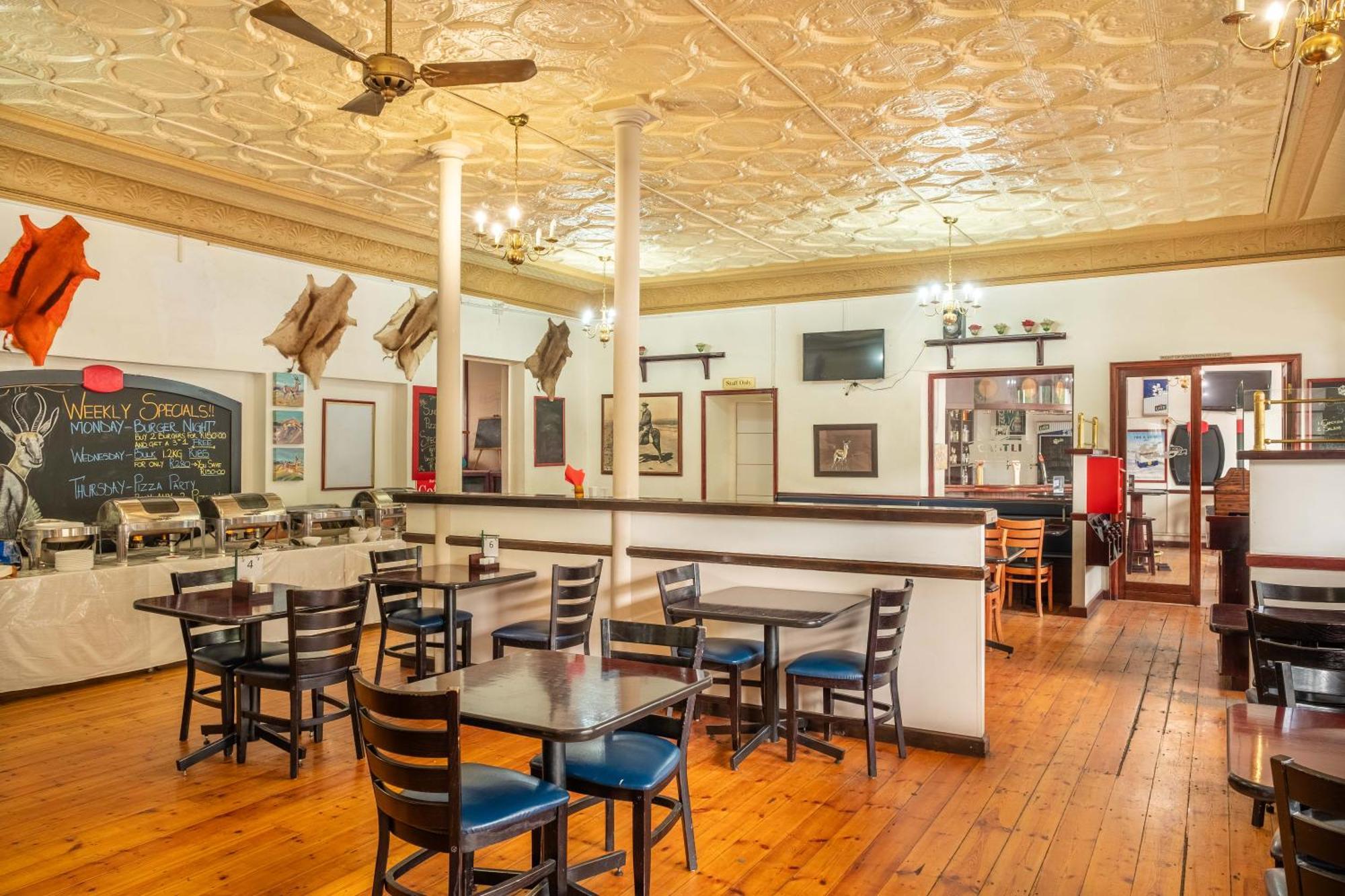 Karoo Country Inn Middelburg  外观 照片